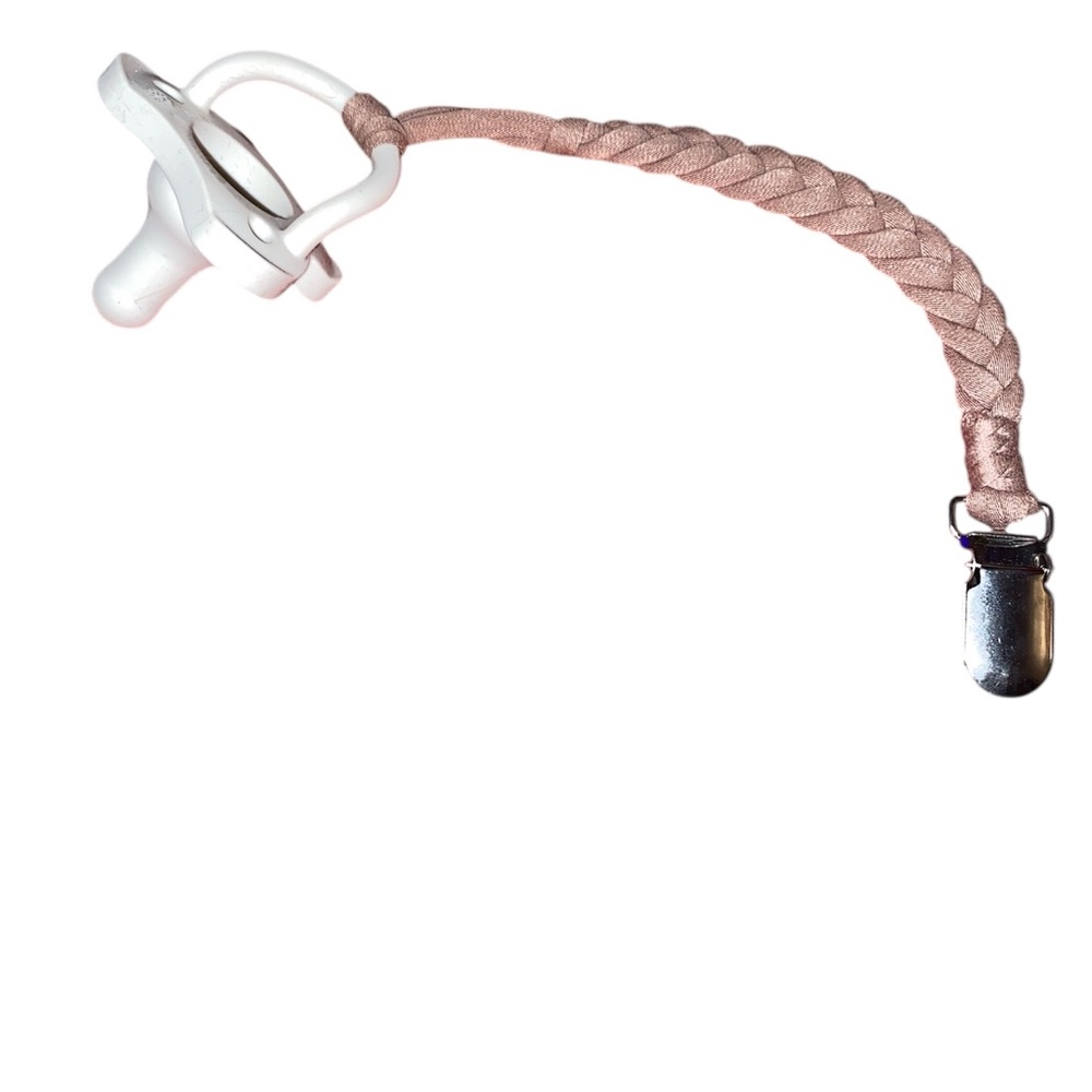 ⭐️5/$10⭐️ Modern Braided Nylon Pacifier Clip- Light Brown